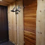 Na Gorach Z Goraca Balia I Sauna 山林小屋 新松奇