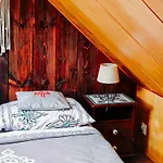 Na Gorach Z Goraca Balia I Sauna 山林小屋