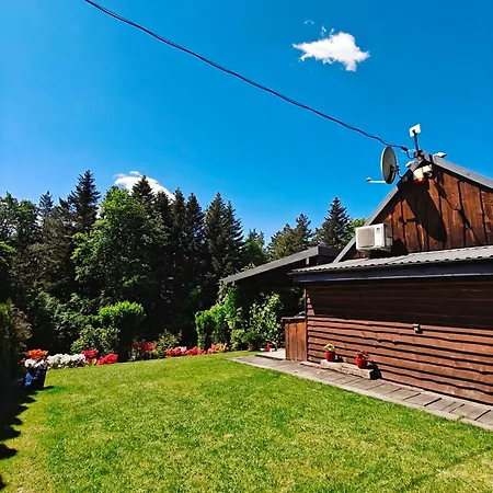 Na Górach Z Gorącą Balią Lodge *